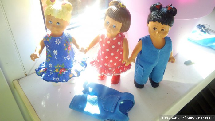 Маленький гардеробчик для куколок Лего дупло Доллс