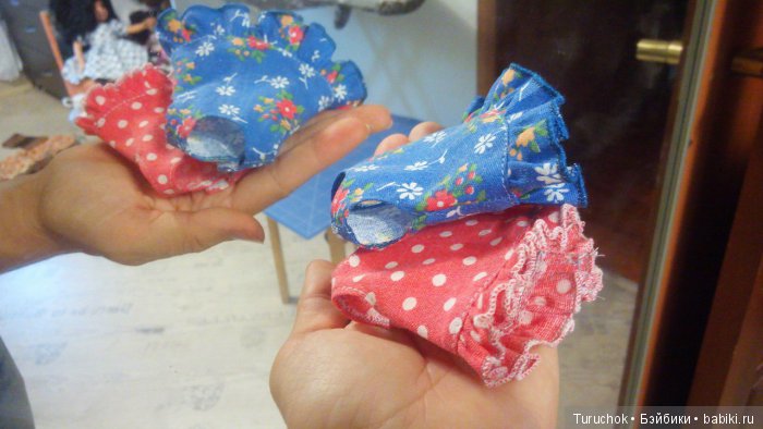 Маленький гардеробчик для куколок Лего дупло Доллс