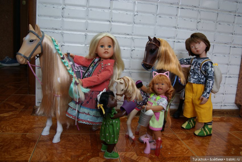 Смена декораций... Или как пополнение семейства меняет творческий кукольный уголок