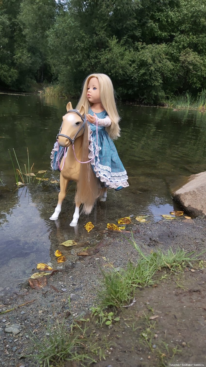 Фото проект "Бирюзовый август". Конная прогулка сестёр Paola Reina и Gotz