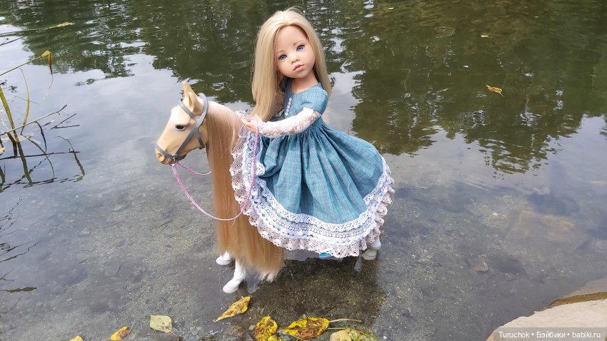 Фото проект "Бирюзовый август". Конная прогулка сестёр Paola Reina и Gotz