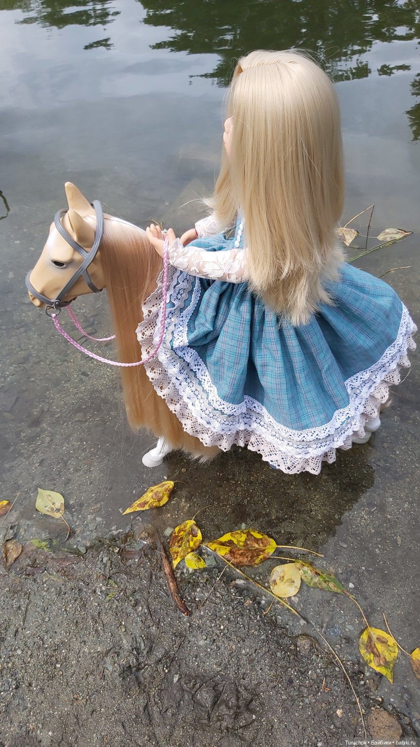 Фото проект "Бирюзовый август". Конная прогулка сестёр Paola Reina и Gotz