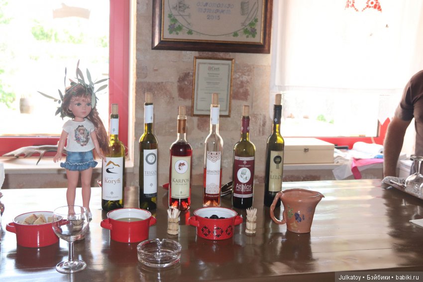 Кристина и Натали на греческом острове цветов Родосе