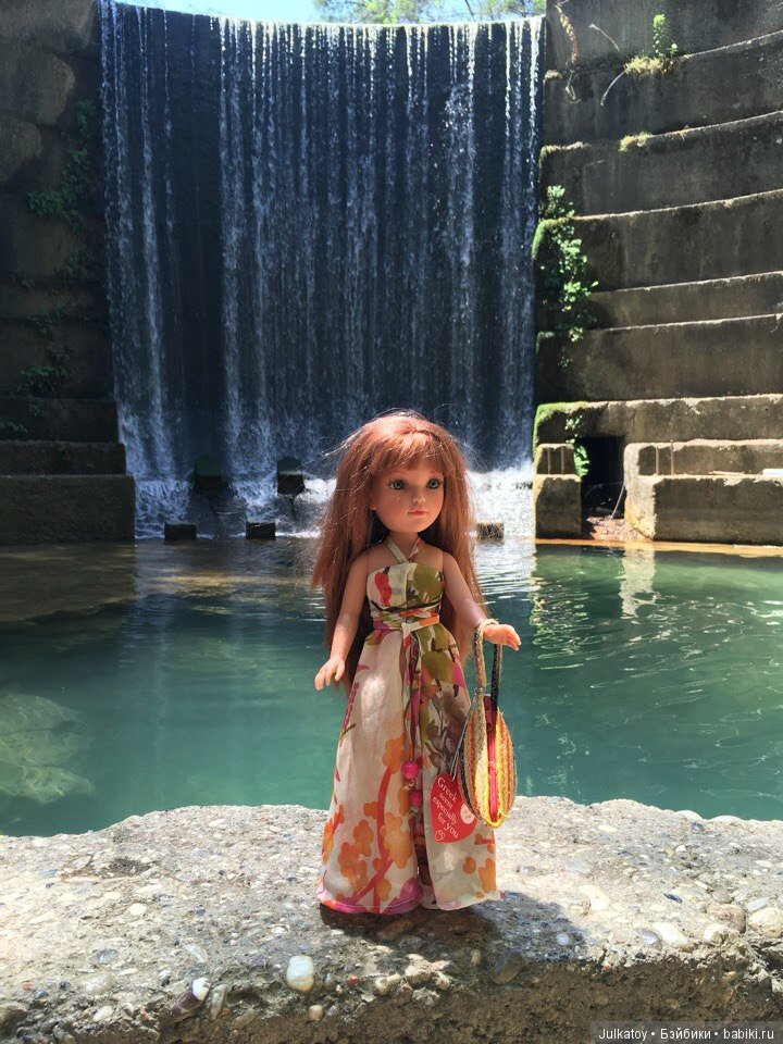 Кристина и Натали на греческом острове цветов Родосе