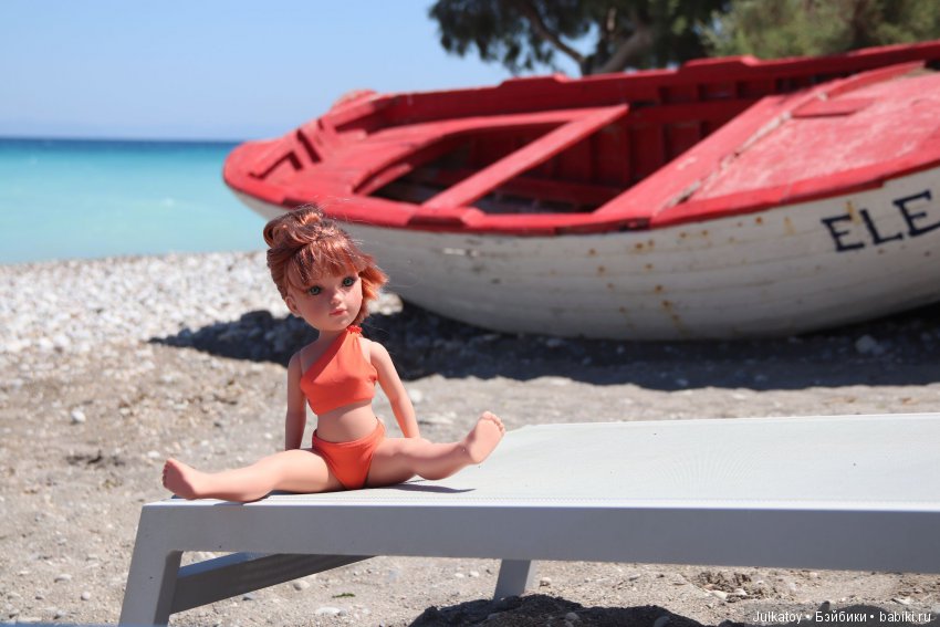 Кристина и Натали на греческом острове цветов Родосе