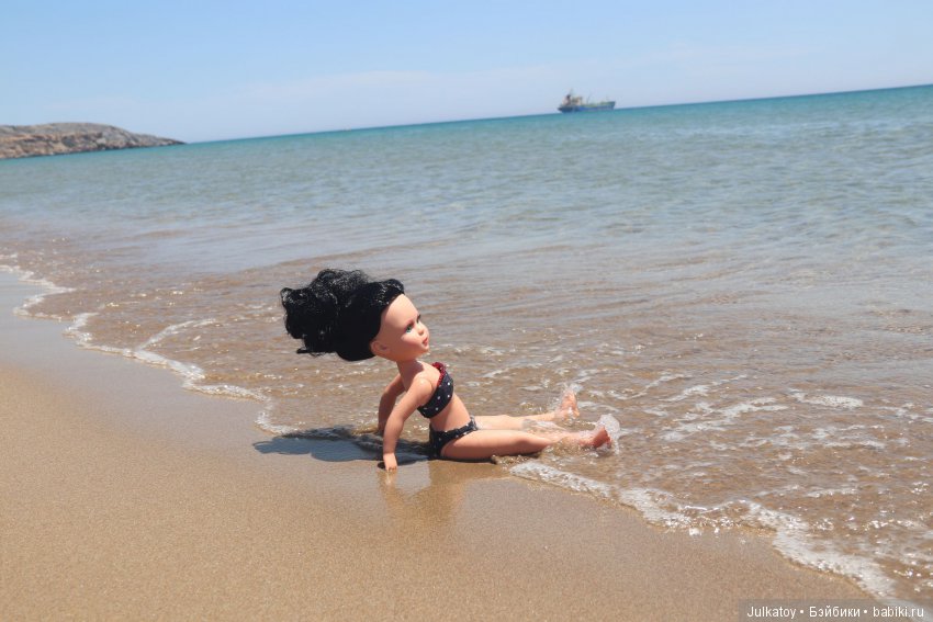 Кристина и Натали на греческом острове цветов Родосе