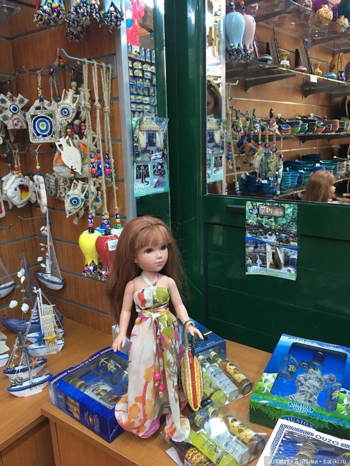 Кристина и Натали на греческом острове цветов Родосе