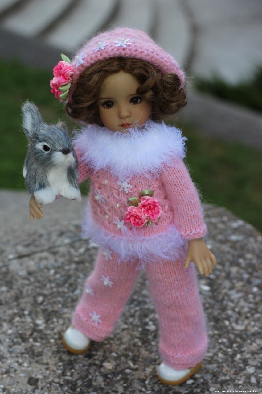 ...нежно-розовые мотивы — Одежда и обувь для кукол своими руками: фото (фото 6)