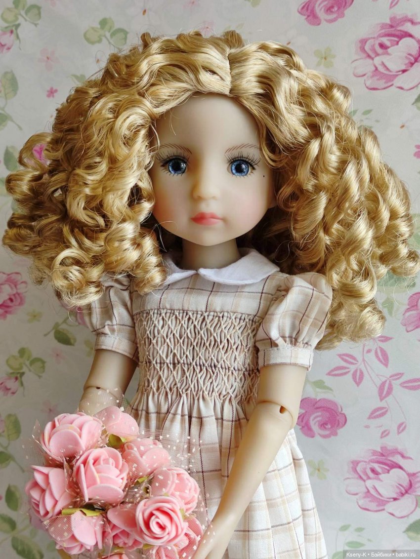 Блондинки — Куклы Ruby Red (Руби Ред) Fashion Friends: Siblies (фото 10)