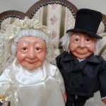 Винтажные куклы - жених и невеста