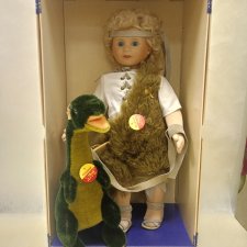 Винтажная кукла Steiff с драконом