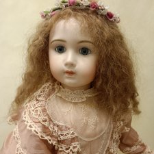 Реплика антикварной куклы Jumeau