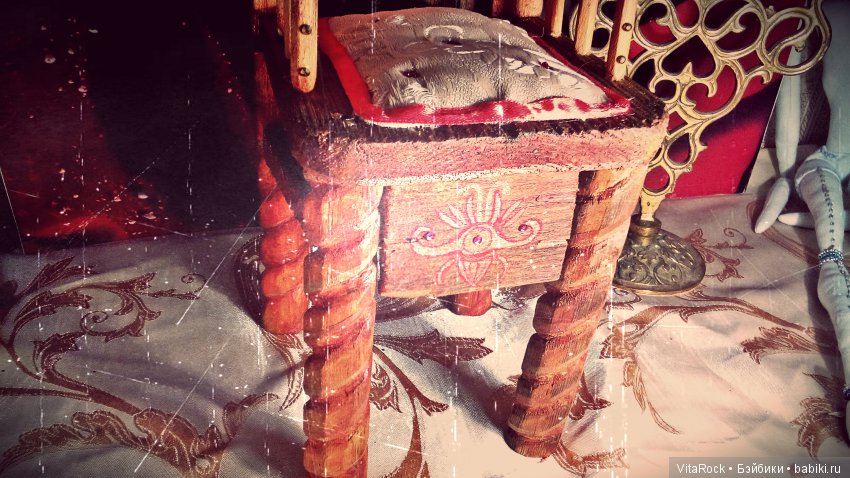 Кукольная мебель: трон №1