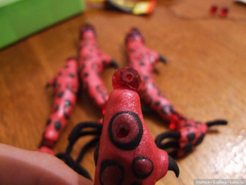 Кукольный эксперимент 6: шарнирный зверь в технике «Лепка и мех»