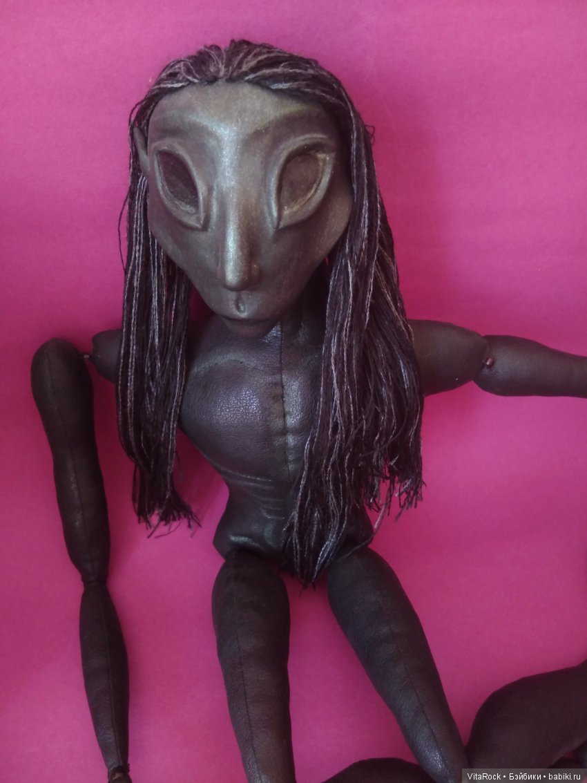 Улучшение подвижности текстильной куклы: шарниры в плечах