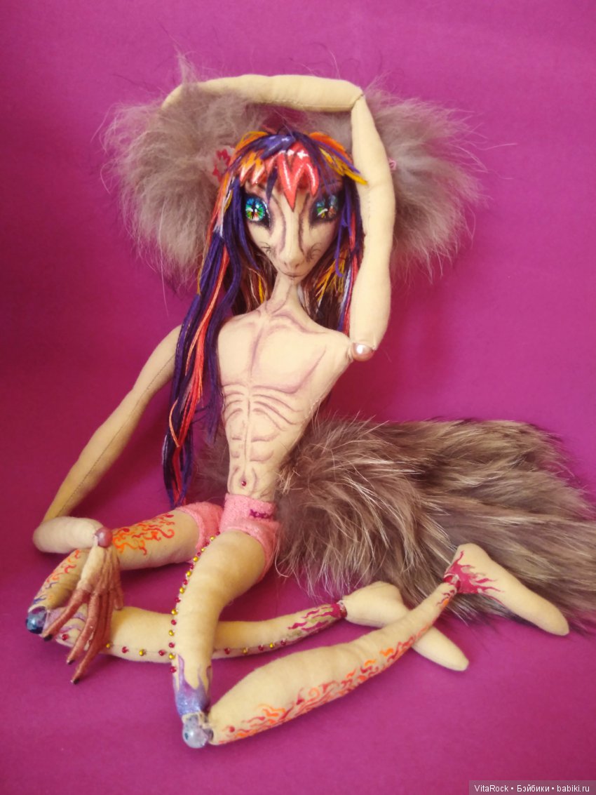 Улучшение подвижности текстильной куклы: шарниры в плечах (фото 7)