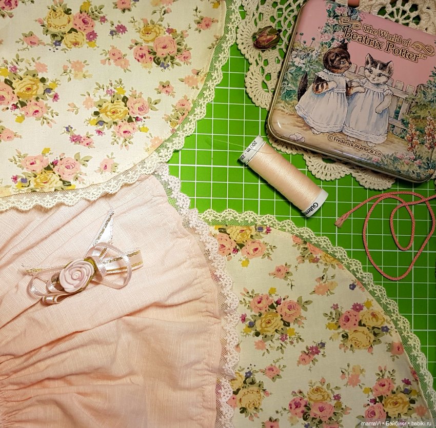 Наряд с розочками для юных леди (фото 2)