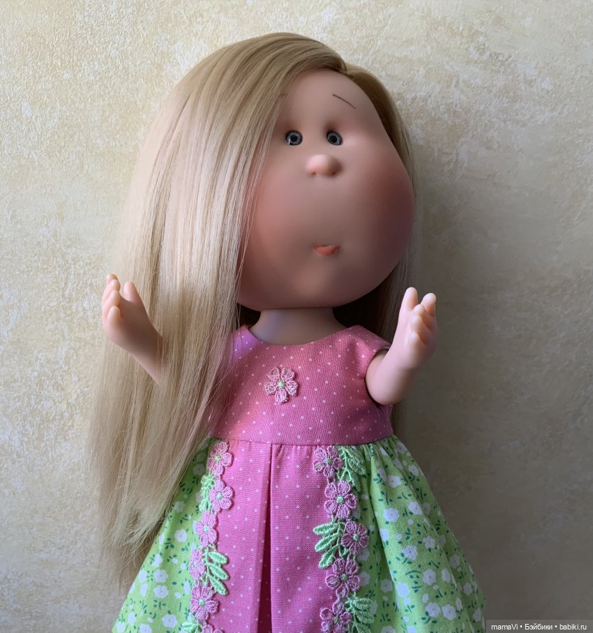 Летнее настроение, голубые розы и Саффолкские пуфы