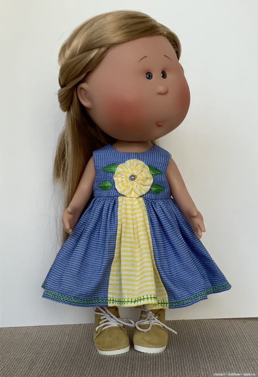 Летнее настроение, голубые розы и Саффолкские пуфы