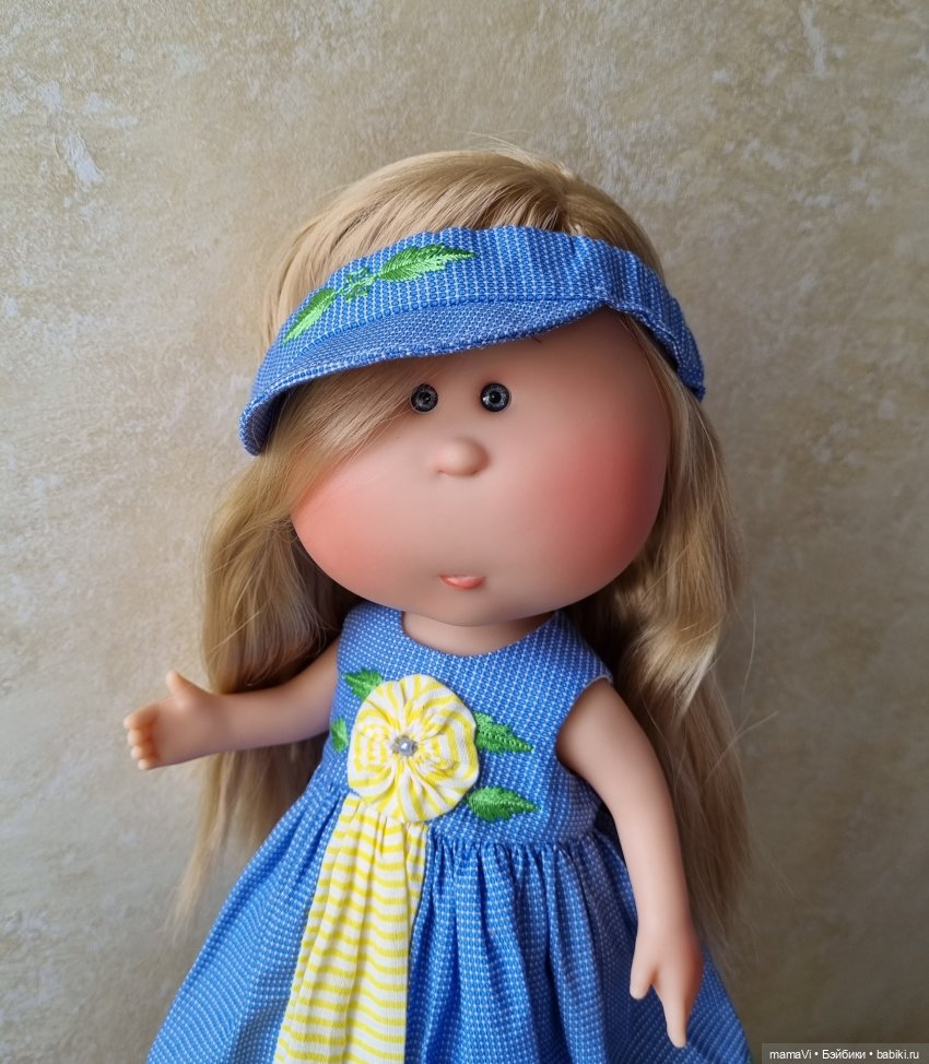 Летнее настроение, голубые розы и Саффолкские пуфы