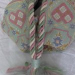 Легким движением руки наволочка превращается... Сумка для куклы своими руками