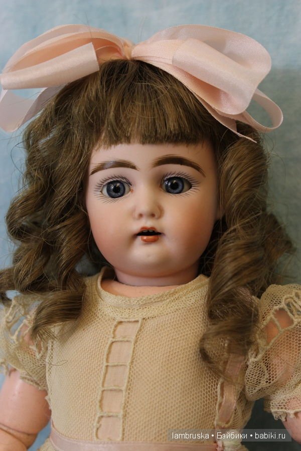 Перламутровые пуговицы. Начинающим юзерам антикварных кукол посвящается (фото 8)