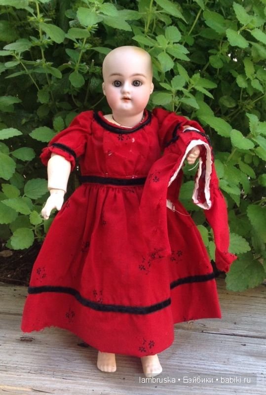 Поговорка права! Антикварная кукла