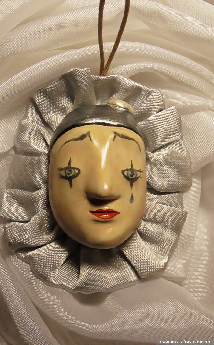 Оригинальные ёлочные украшения (фото 4)