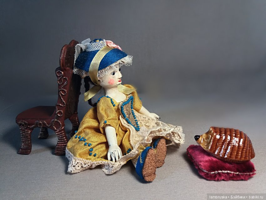 Портрет для бабушки — Редкие антикварные куклы и реплики: воск
