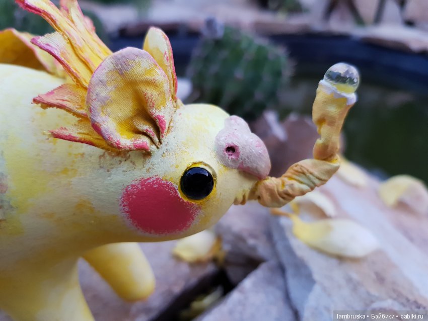 Слонорелла — Авторские игрушки из разных материалов: синельная проволока