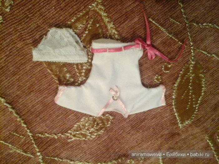 а это одежда для нее моего пошива)