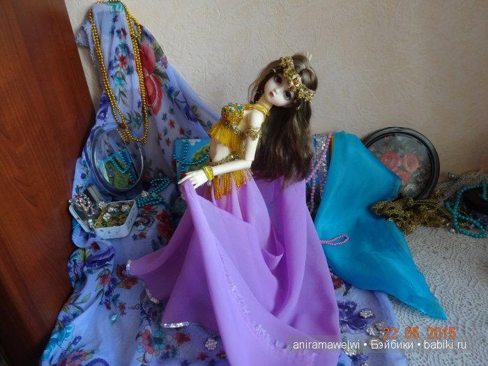 В будуаре восточной красавицы