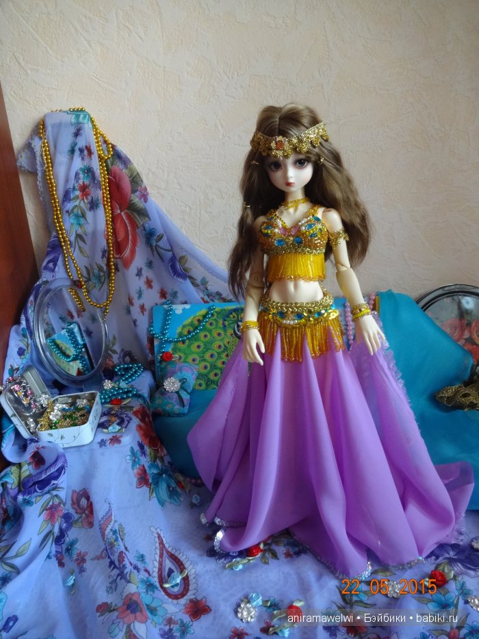 В будуаре восточной красавицы