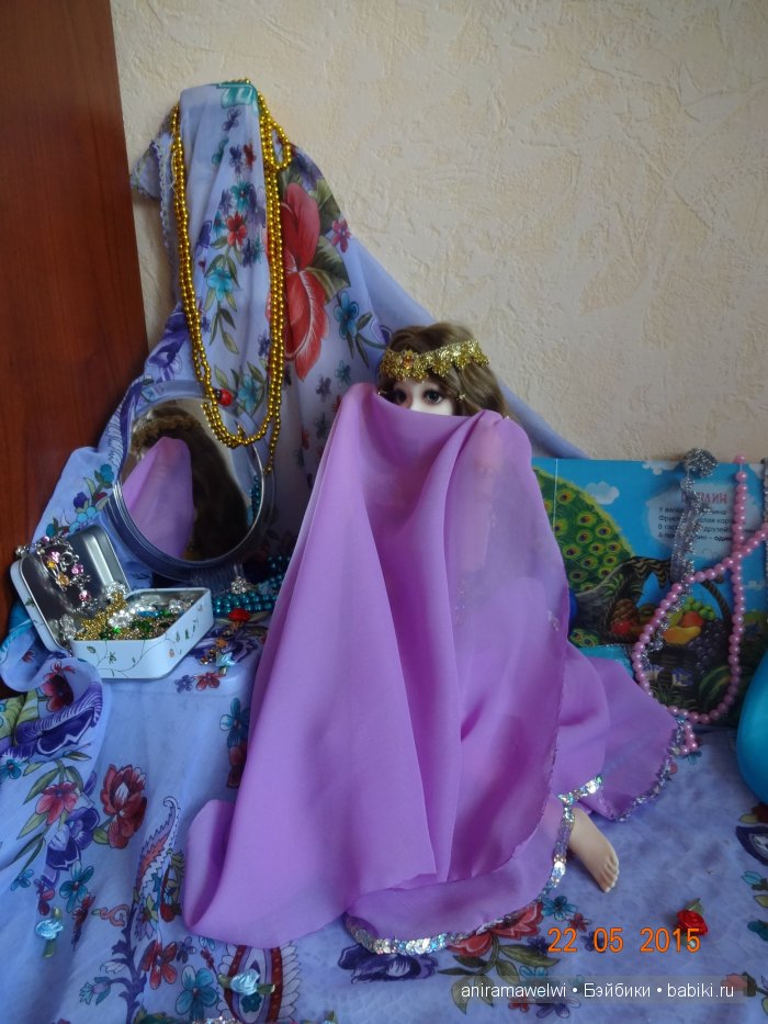 В будуаре восточной красавицы (фото 2)