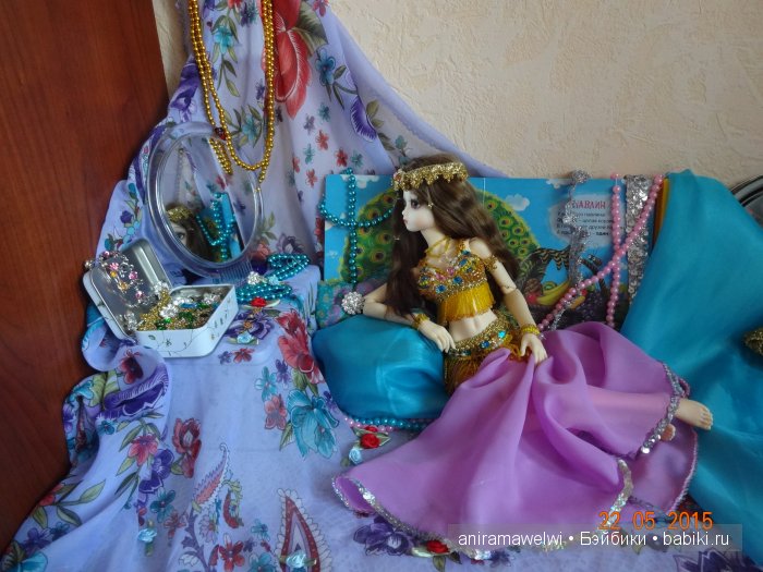 В будуаре восточной красавицы