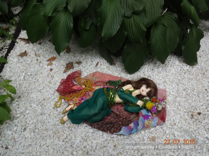 Прекрасная пери в садах султана