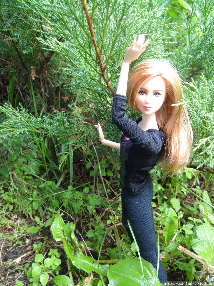 Tris - Divergent Barbie Collector