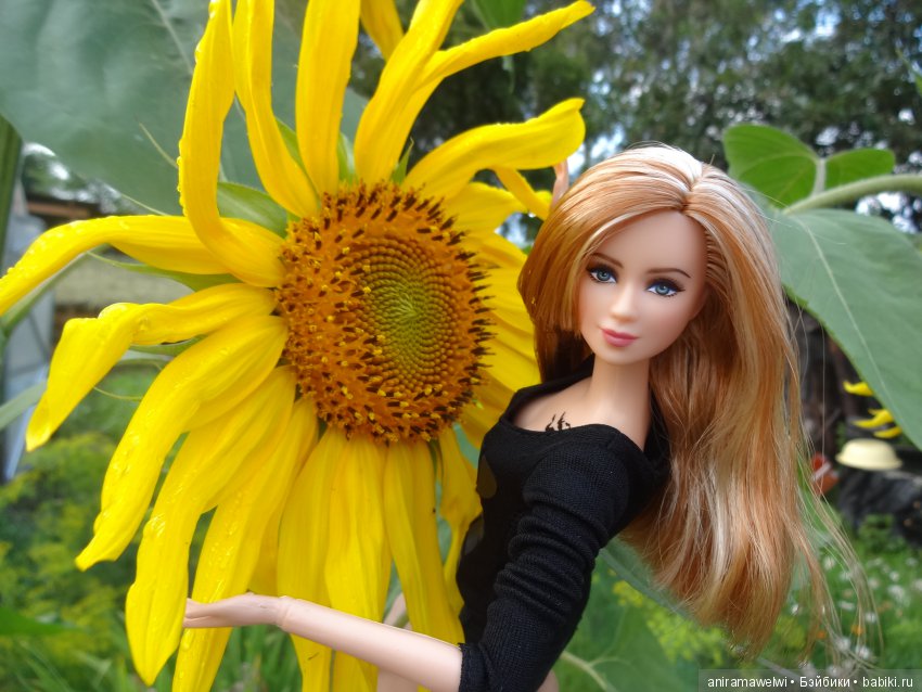 Tris - Divergent Barbie Collector