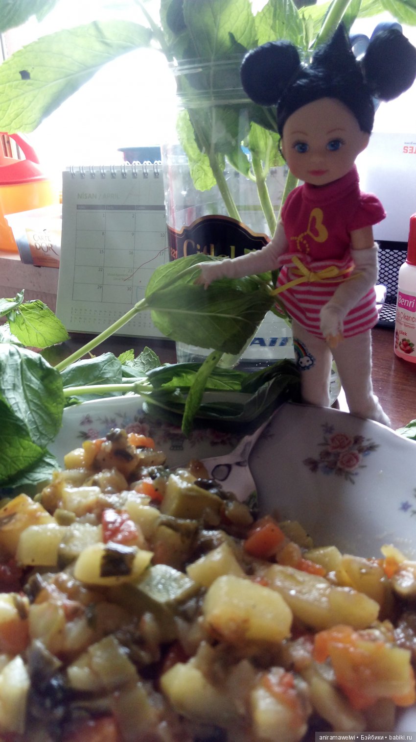 Эви/Еви. Эксперименты с головушками продолжаются