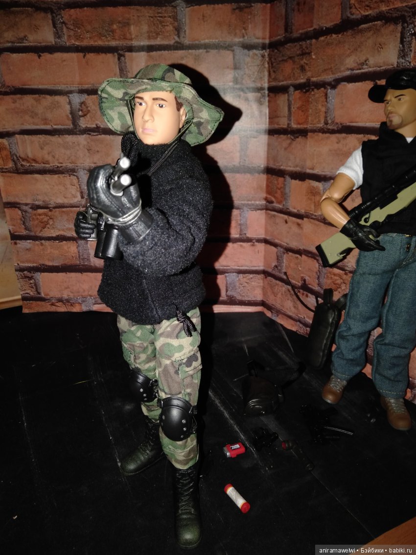 Краткий обзор на крутых парней WORLD PEACEKEEPERS military figure (фото 6)