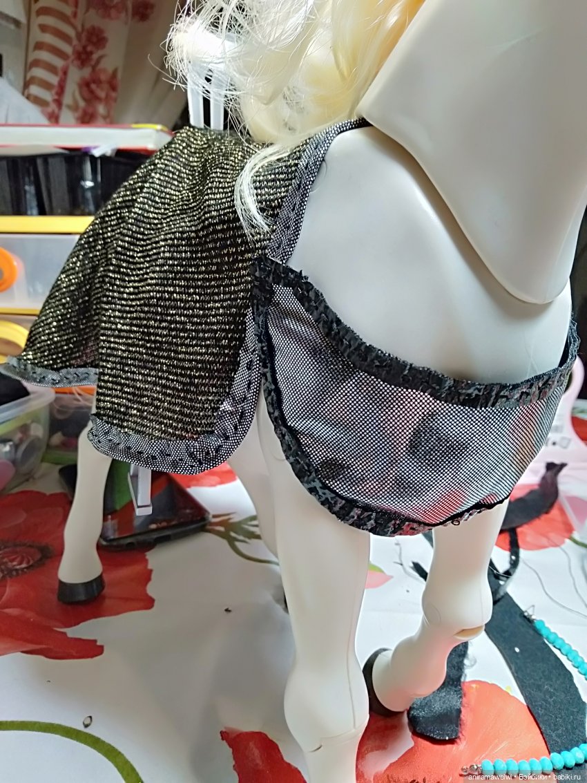 Как я лошадку к рыцарскому турниру готовила