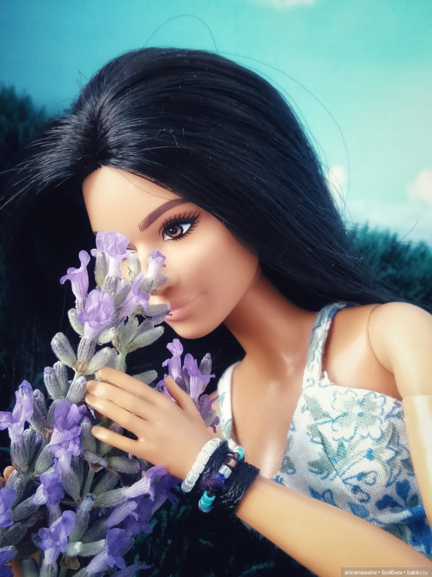 Новое платье, качели и лаванда. Романтический образ Марисы