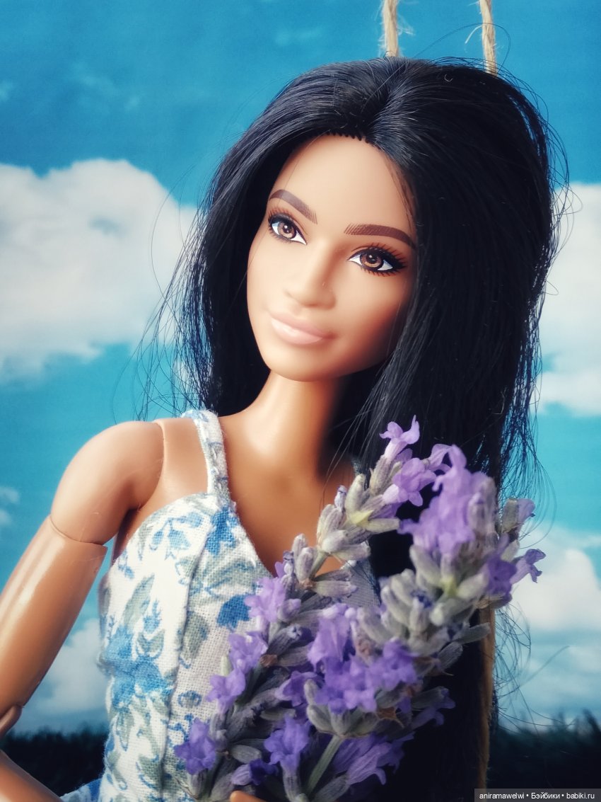 Новое платье, качели и лаванда. Романтический образ Марисы