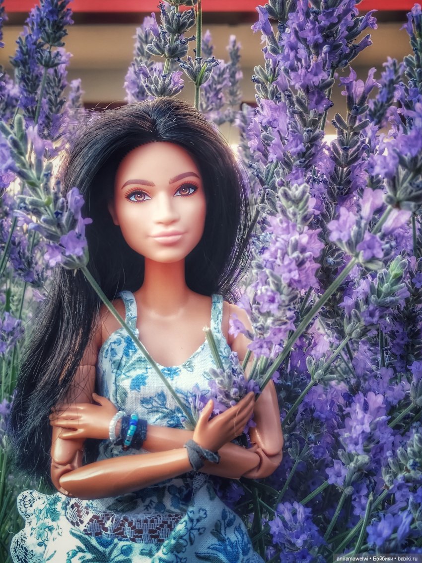 Новое платье, качели и лаванда. Романтический образ Марисы