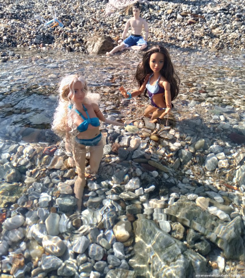 На море — Кукольные фотоистории и сериалы: комиксы