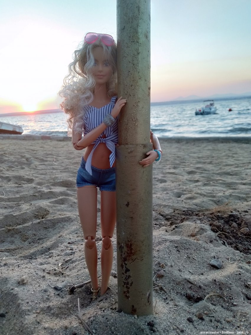 Закат на море для Милли | Бэйбики Закат на море для Милли — Кукольные фотоистории и сериалы: комиксы