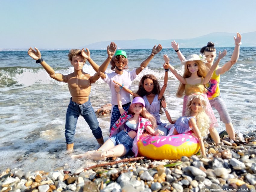 На пляже Алтынкум | Бэйбики На пляже Алтынкум — Кукольные фотоистории и сериалы: комиксы