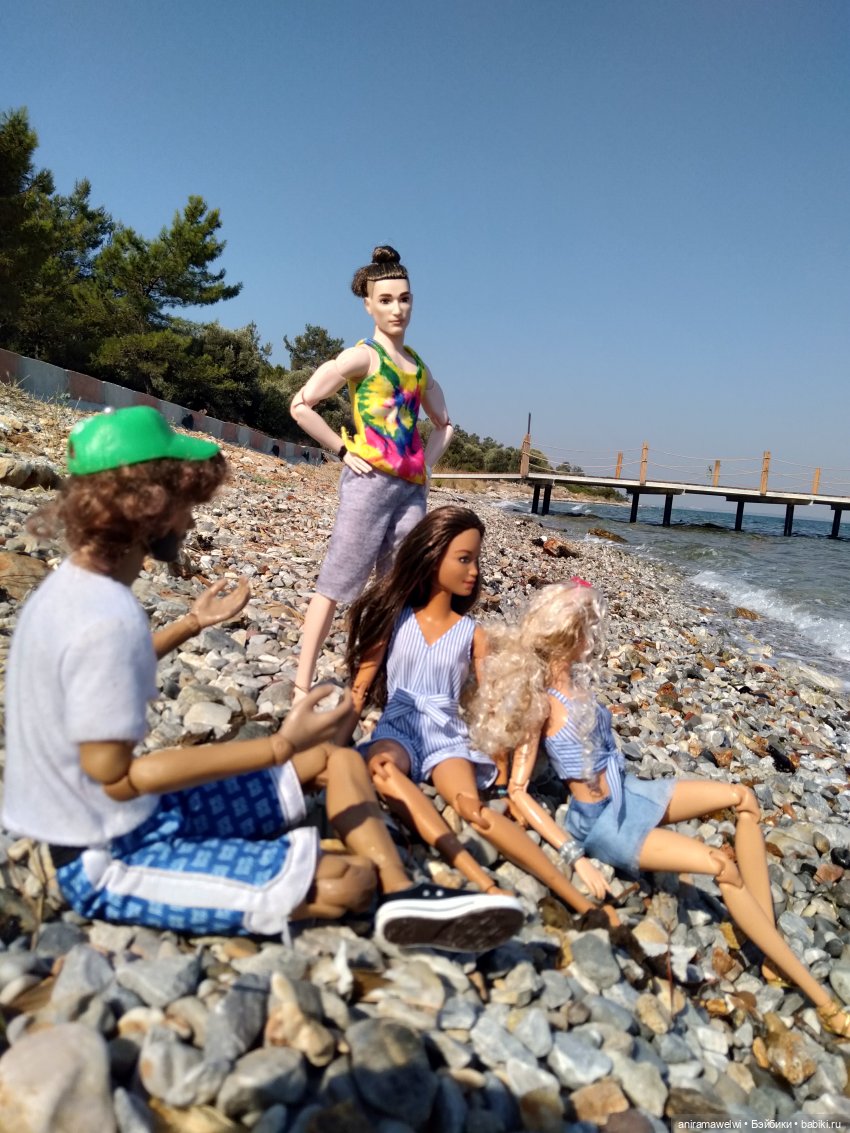 На пляже Алтынкум | Бэйбики На пляже Алтынкум — Кукольные фотоистории и сериалы: комиксы (фото 5)