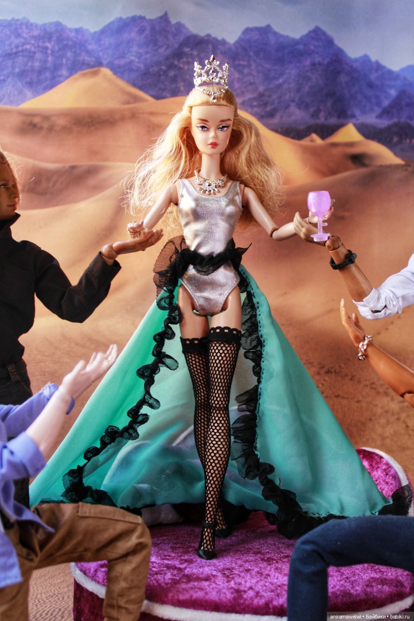 Ко дню рождения куклы Barbie
