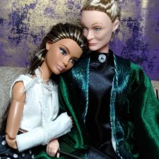 Бабушка для Лины (небольшой обзор вне истории)